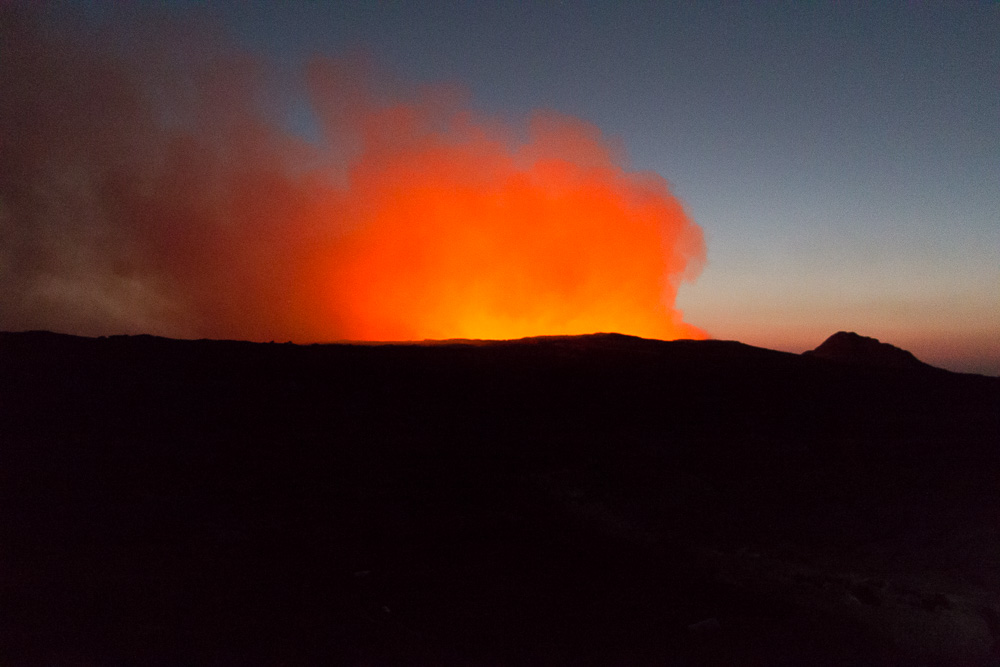 Erta Ale Vulkan in der Morgendämmerung